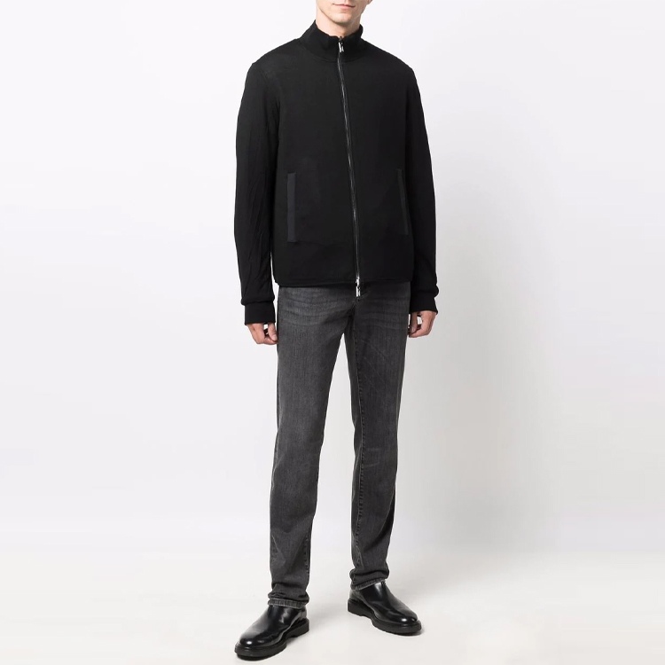 Shop EMPORIO ARMANI 黑色绗缝Logo飞行员夹克 8N1BQ4-1NZDZ-0999