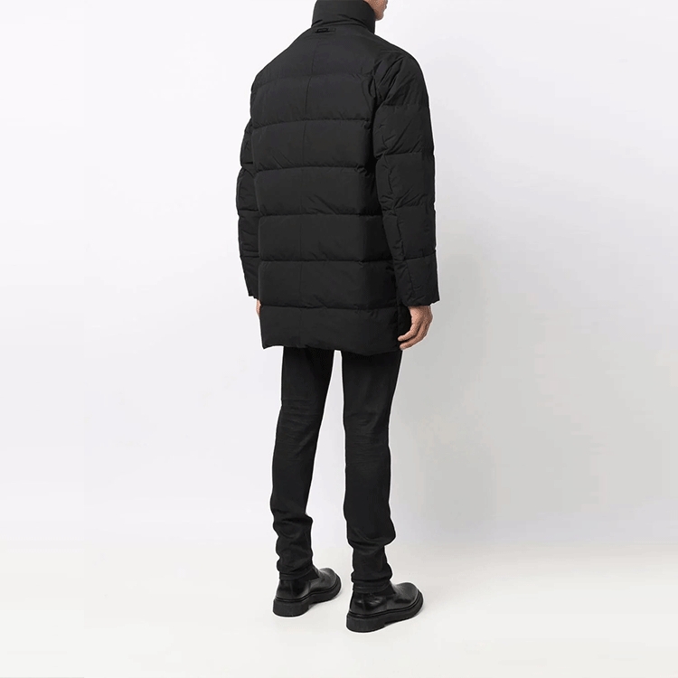 Shop Emporio Armani 黑色菱格拉鍊羽絨外套 中長款休閒大衣 8N1LA5-1NLRZ-0999