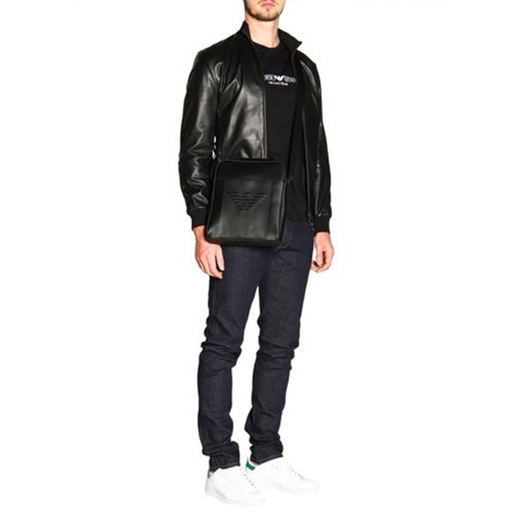 Sizing エンポリオアルマーニ ブラック スリムフィット ロゴプリント Tシャツ 8N1T61-1J00Z-0999