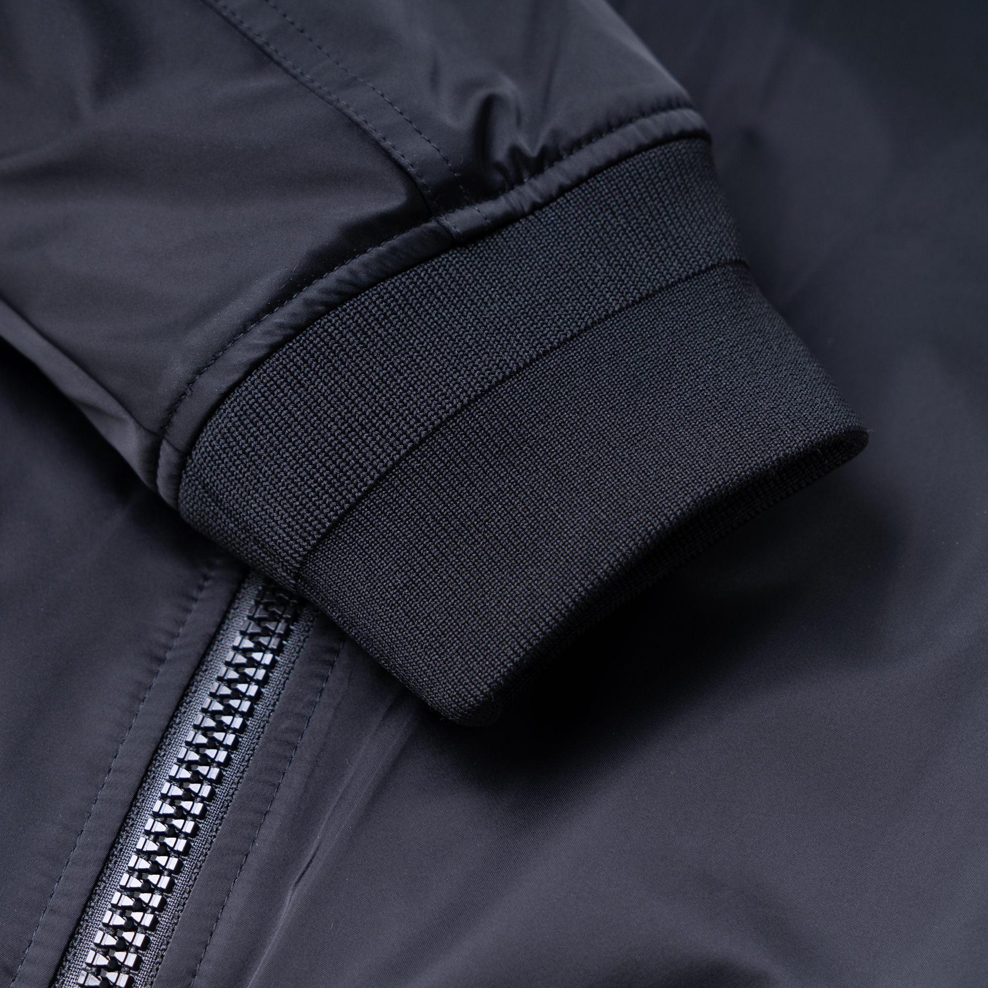 Sizing Emporio Armani 黑色純色休閒雙拉鍊外套 6G1B86-1NPKZ-0999