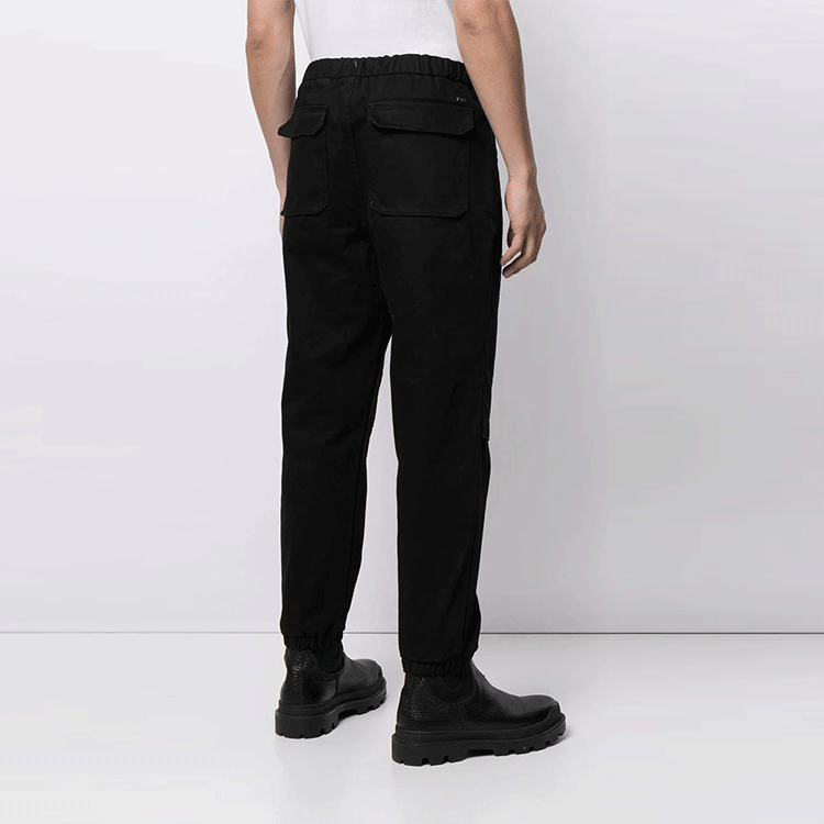 Shop Emporio Armani 黑色弹力休闲锥形裤。 3K1PN9-1NJ5Z-0999