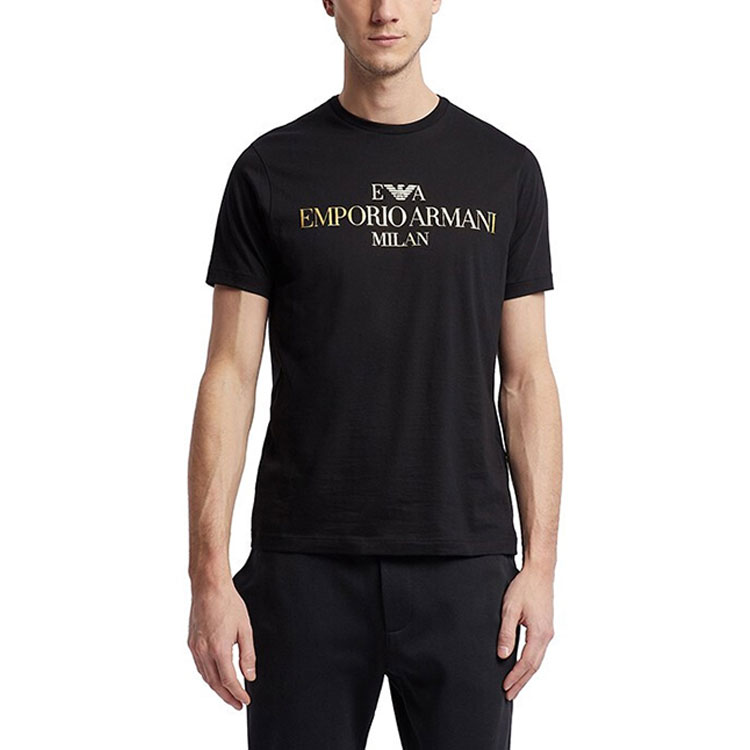 Lookbook エンポリオアルマーニ ブラックTシャツ ゴールドロゴ入り 3G1TM4-1JHRZ-0999