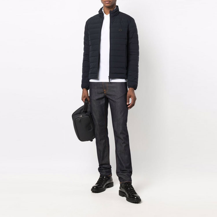 Details for Emporio Armani Jaket Puff Biru Slim Fit dengan Kolar Berdiri. 8N1BQ2-1NLRZ-0920