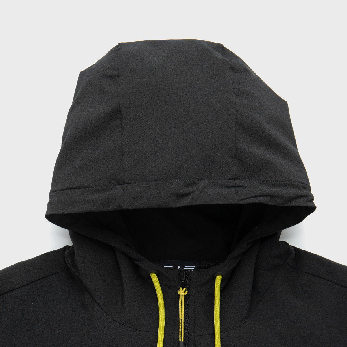 Details for EMPORIO ARMANI EA7 黑綠拼色標誌連帽外套。 6RPV72-PNBXZ-28BQ