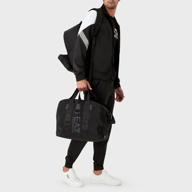 Purchase Chándal Emporio Armani EA7 Letra Negra SS22 Ropa Deportiva Casual. 6LPV59-PJ08Z-1200