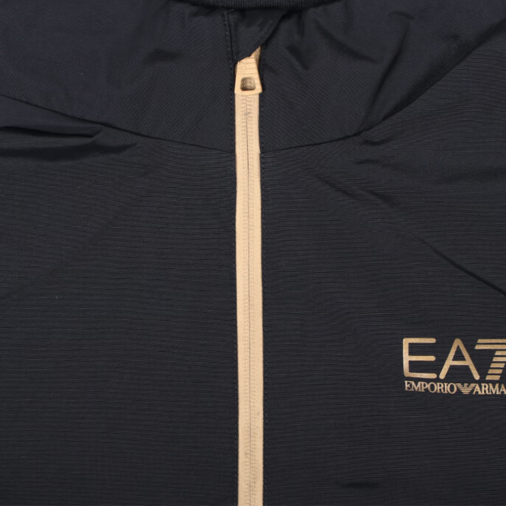 Purchase 安普里奥·阿玛尼EA7黑色标志印花拉链夹克 FW24 8NPB20-PNFZZ-1200