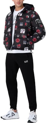 EMPORIO ARMANI EA7 Jaket Puffer Hitam Bercetak Berhud dengan Tali Serut. 6RPB37-PN9FZ-2200 Shop EMPORIO ARMANI EA7 Jaket Puffer Hitam Bercetak Berhud dengan Tali Serut. 6RPB37-PN9FZ-2200