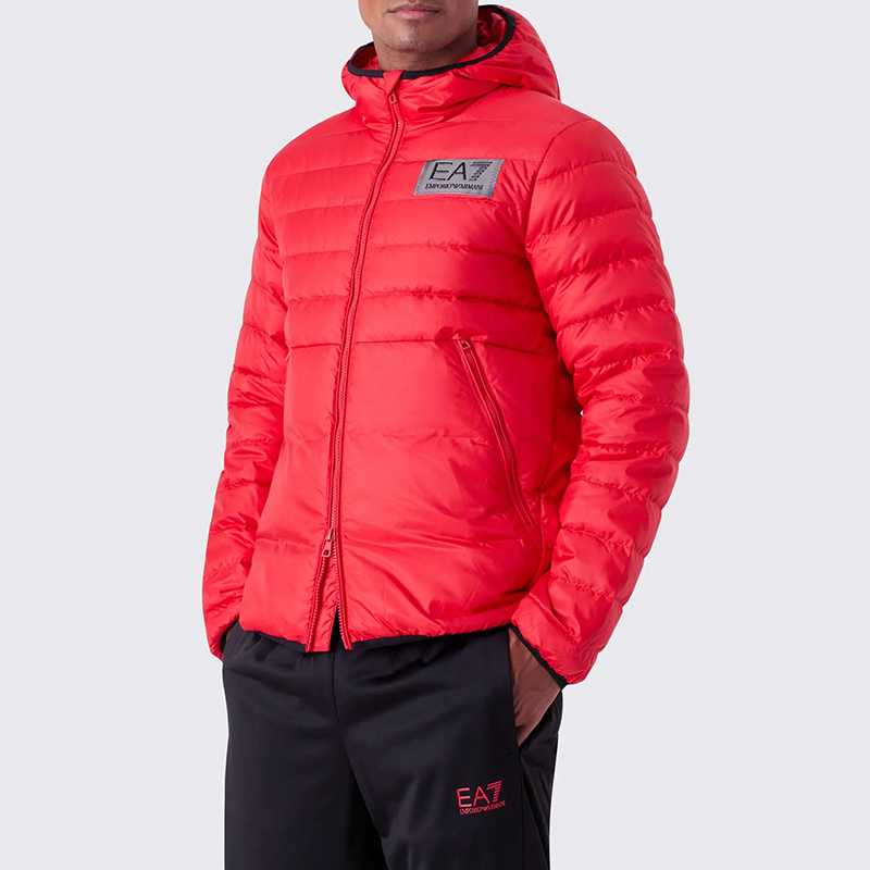 Emporio Armani EA7  Lightweight Down Jacket Red with Logo Patch Hooded Design 6LPB16-PN5ZZ-1451 圖 4