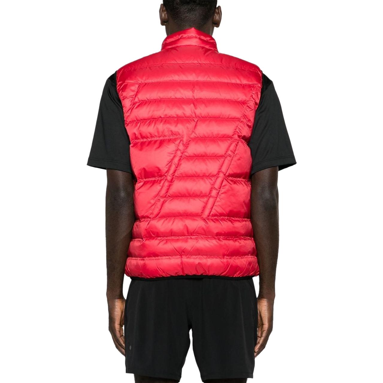 Shop Emporio Armani EA7 Rompi Merah Longgar dengan Resleting dan Cetak Huruf. 6RPQ02P-N5ZZ1-462