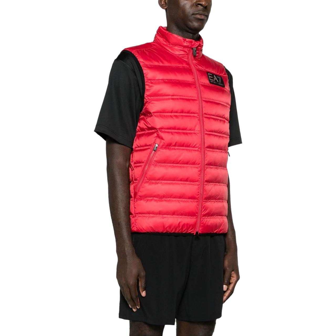 Purchase Emporio Armani EA7 Rompi Merah Longgar dengan Resleting dan Cetak Huruf. 6RPQ02P-N5ZZ1-462