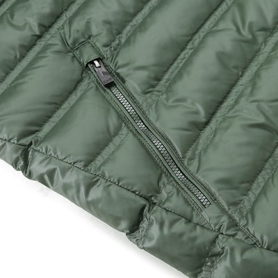 EMPORIO ARMANI EA7 无袖羽绒马甲 军绿色 SS24 标志印花 6RPQ02-PN5ZZ-1845 Sizing EMPORIO ARMANI EA7 无袖羽绒马甲 军绿色 SS24 标志印花 6RPQ02-PN5ZZ-1845