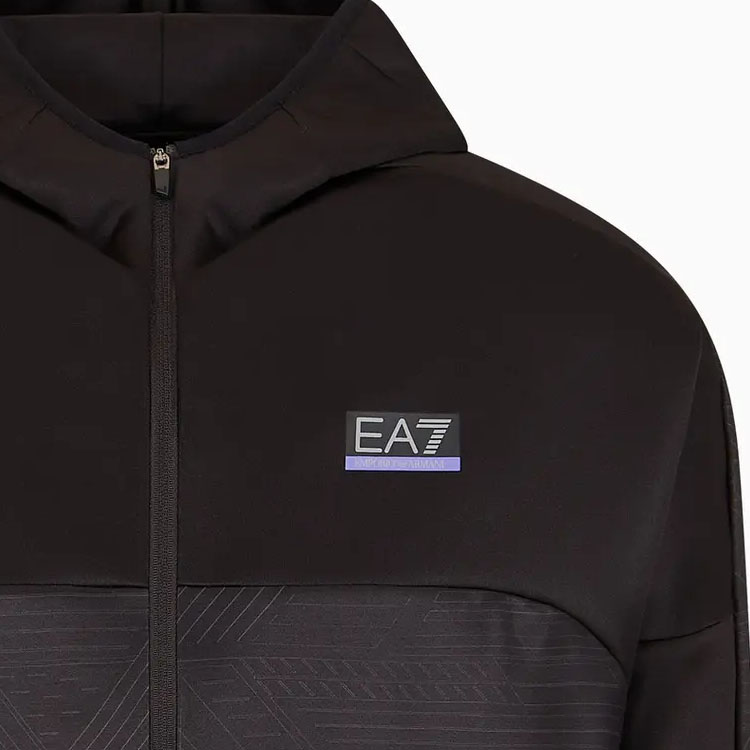 Lookbook エンポリオアルマーニ EA7 スリムフィットフーディー ダークブラウン ロゴプリント FW24 6DPM70-PJJHZ-2703