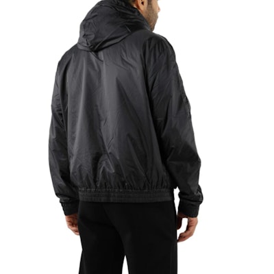 Emporio Armani EA7 Slim-Fit Zip Hoodie Jaket Hitam 3DPB16-PN5ZZ-0200 Details for Emporio Armani EA7 Slim-Fit Zip Hoodie Jaket Hitam 3DPB16-PN5ZZ-0200