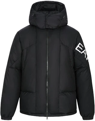 Emporio Armani EA7 Jaket Quilted Lengan Panjang Lelaki Logo Hitam FW22 6LPB11PNADZ-1200 Buy Emporio Armani EA7 Jaket Quilted Lengan Panjang Lelaki Logo Hitam FW22 6LPB11PNADZ-1200