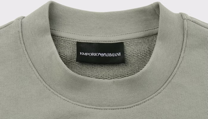 Emporio Armani EA7 FW23 Crewneck Sweatshirt dengan Logo Print. 6R1MG4-1JWPZ-0606 Cheap Emporio Armani EA7 FW23 Crewneck Sweatshirt dengan Logo Print. 6R1MG4-1JWPZ-0606