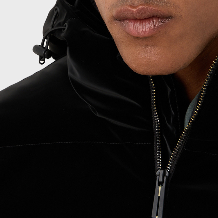 Sizing EMPORIO ARMANI EA7 FW23男士黑色標誌印花連帽棉外套 6RPB19-PNEBZ-1200