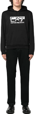 Emporio Armani EA7 FW23 Hoodie Logo Warna Blok Hitam Pullover 6RPM62-PJ05Z-0200 Lookbook Emporio Armani EA7 FW23 Hoodie Logo Warna Blok Hitam Pullover 6RPM62-PJ05Z-0200