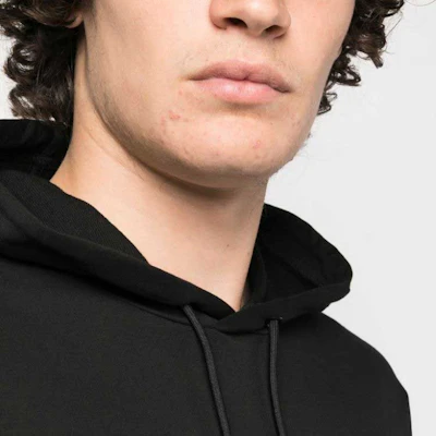 Emporio Armani EA7 FW23 Hoodie Logo Warna Blok Hitam Pullover 6RPM62-PJ05Z-0200 Sizing Emporio Armani EA7 FW23 Hoodie Logo Warna Blok Hitam Pullover 6RPM62-PJ05Z-0200
