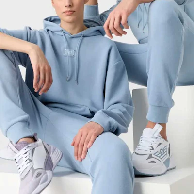 EMPORIO ARMANI EA7 FW23 男女款寬鬆版淺藍色連帽衫。 3RUM78-TJPQZ-1541 Details for EMPORIO ARMANI EA7 FW23 男女款寬鬆版淺藍色連帽衫。 3RUM78-TJPQZ-1541