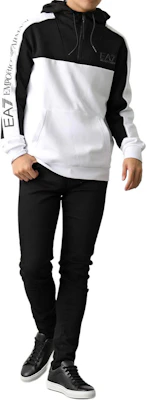 Emporio Armani EA7 FW23 白色字母印花連帽寬鬆衛衣 6RPM30-PJ07Z-1100 Lookbook Emporio Armani EA7 FW23 白色字母印花連帽寬鬆衛衣 6RPM30-PJ07Z-1100