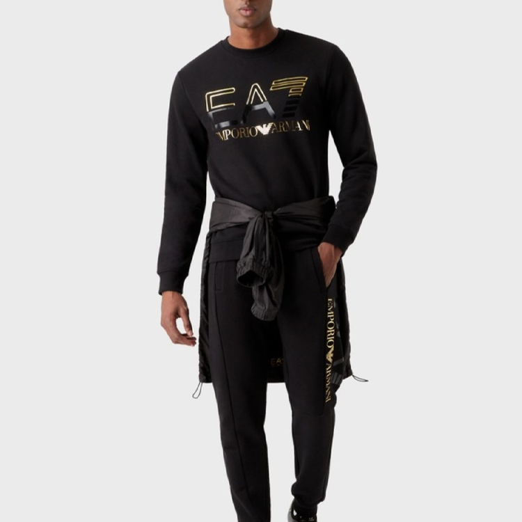 Shop Emporio Armani EA7 SS23 男士黑色Logo印花圓領長袖上衣 3RPM12-PJLSZ-0208