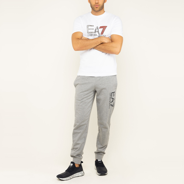 Shop Emporio Armani EA7 白色圓領印花短袖T恤 3HPT05-PJ03Z-1100