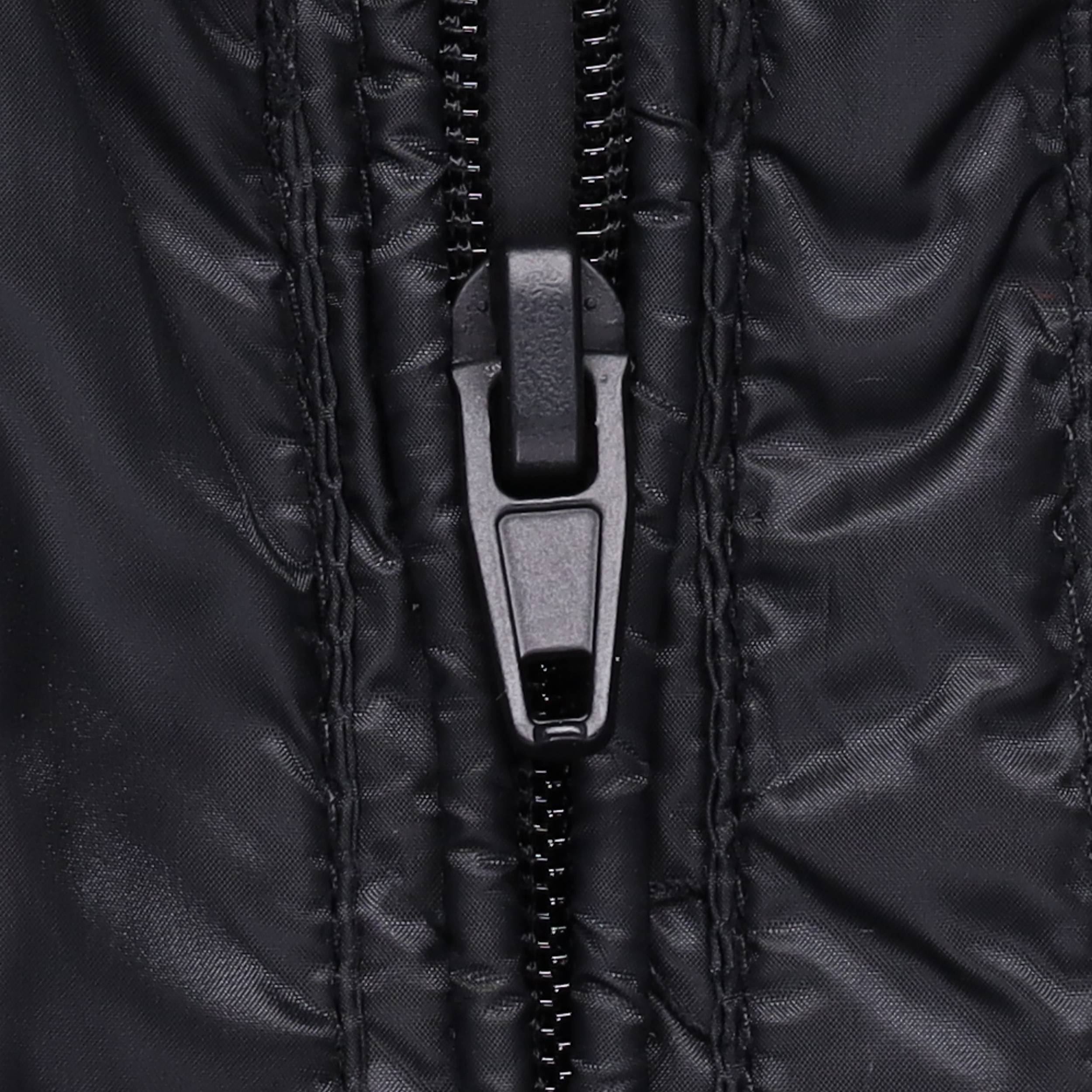 Purchase エンポリオアルマーニ EA ブラック ロゴプリント付きフード付き冬用ダウンジャケット 6K1BA5-1NQGZ-0999