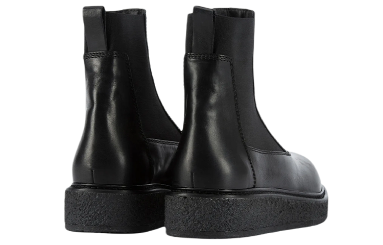 Shop Stivaletti in Pelle Emporio Armani con Inserti Elastici ''Neri''. X4M363XN0521K001