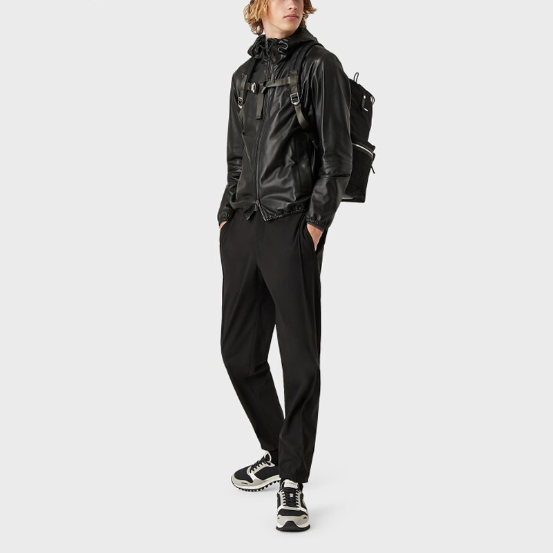 Lookbook Emporio Armani FW21 黑色全拉鍊皮革連帽外套夹克. 01R54P-01P54-999