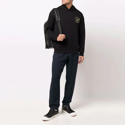 Emporio Armani FW21 Hoodie Logo Hitam 6K1M72-1JHSZ-0999 Details for Emporio Armani FW21 Hoodie Logo Hitam 6K1M72-1JHSZ-0999