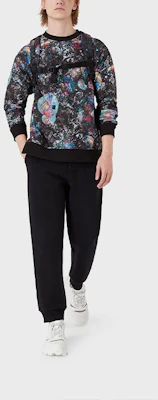 EMPORIO ARMANI FW21 Sweater Hitam dengan Cetak Grafik Planet. 6K1M8Q-1JS3Z-F010 Lookbook EMPORIO ARMANI FW21 Sweater Hitam dengan Cetak Grafik Planet. 6K1M8Q-1JS3Z-F010