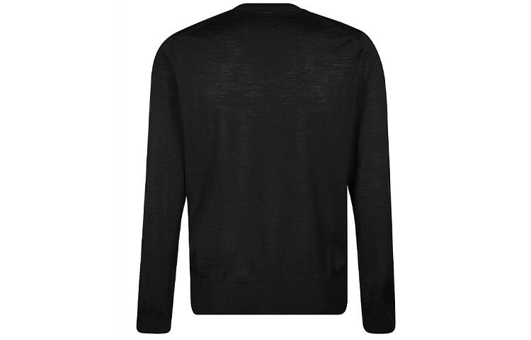 Lookbook EMPORIO ARMANI FW21 黑色标志V领羊毛针织衫 Essentials 系列毛衣. 8N1E21-1M67Z-0999