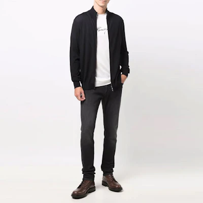 EMPORIO ARMANI FW21 Minimalist Navy Blue Knit Zipper Sweater for Men. 8N1MUZ-1MJXZ-0920 Lookbook EMPORIO ARMANI FW21 Minimalist Navy Blue Knit Zipper Sweater for Men. 8N1MUZ-1MJXZ-0920