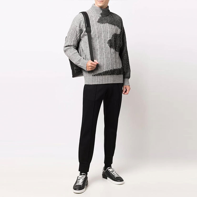 Lookbook Emporio Armani FW21 Slim Fit Black Jogger Pants. 8N1P72-1JBTZ-0999