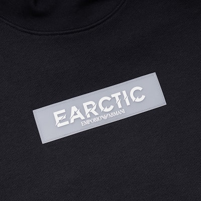 EMPORIO ARMANI FW22 Black Letter Print Turtleneck Sustainable Sweatshirt 6L1M8E-1JSFZ-0999 Shop EMPORIO ARMANI FW22 Black Letter Print Turtleneck Sustainable Sweatshirt 6L1M8E-1JSFZ-0999