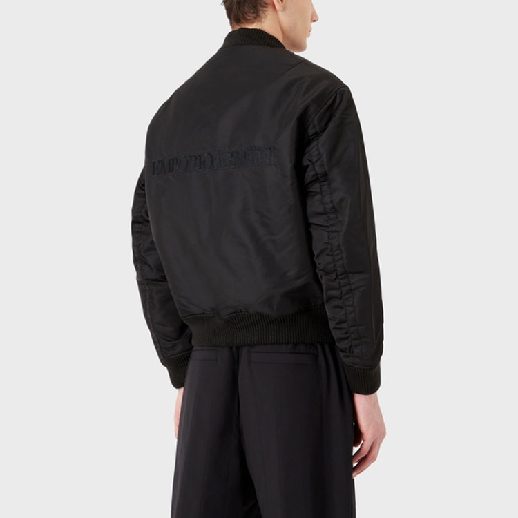 Purchase EMPORIO ARMANI FW22 Jaket Hitam Kapas Lengan Panjang Logo Sulam. 6L1BP0-1NMZZ-0999