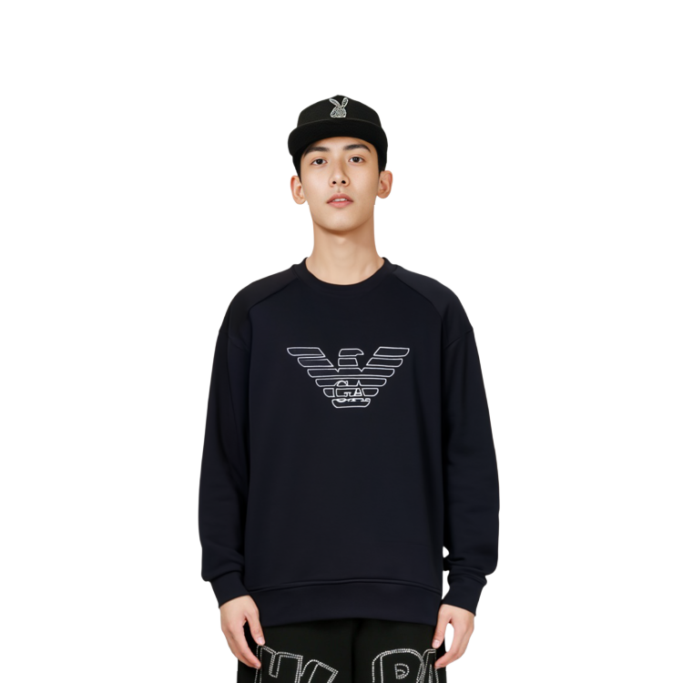 Shop エンポリオアルマーニ FW22 ブラック ロゴプリント クルーネック スウェットシャツ 6L1ML8-1JHSZ-09G8