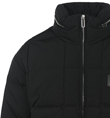 エンポリオアルマーニ FW22 ブラックロゴパファージャケット - ルーズフィット アウトドア保温。 6L1BS41-NNLZ-0999 Sizing エンポリオアルマーニ FW22 ブラックロゴパファージャケット - ルーズフィット アウトドア保温。 6L1BS41-NNLZ-0999