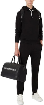 엠포리오 아르마니 FW22 블랙 솔리드 드로스트링 니트 캐주얼 스웨트팬츠 8N1PD81-JHSZ1-0999 Lookbook 엠포리오 아르마니 FW22 블랙 솔리드 드로스트링 니트 캐주얼 스웨트팬츠 8N1PD81-JHSZ1-0999