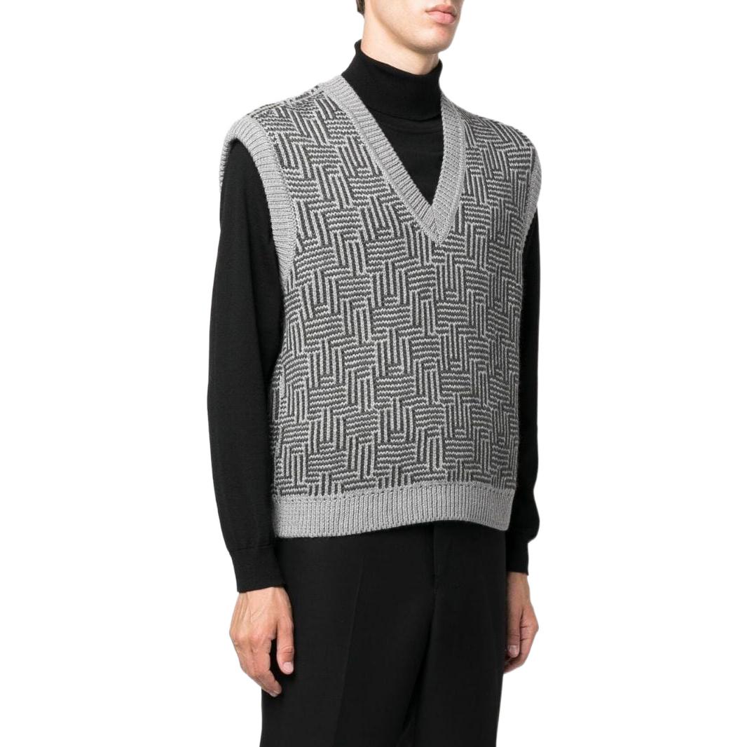 Purchase EMPORIO ARMANI FW22  Geometric Knit Vest in Charcoal Gray. 6L1MW6-1M30Z-F640
