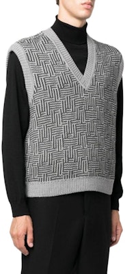 EMPORIO ARMANI FW22 Geometric Knit Vest in Charcoal Gray. 6L1MW6-1M30Z-F640 Purchase EMPORIO ARMANI FW22 Geometric Knit Vest in Charcoal Gray. 6L1MW6-1M30Z-F640