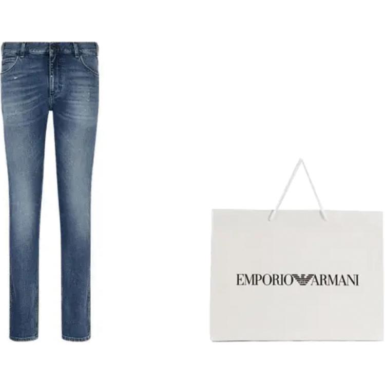 Lookbook Emporio Armani FW22 Jeans Biru Pudar Slim Potongan Sederhana. 6L1J16-1DS4Z-0942