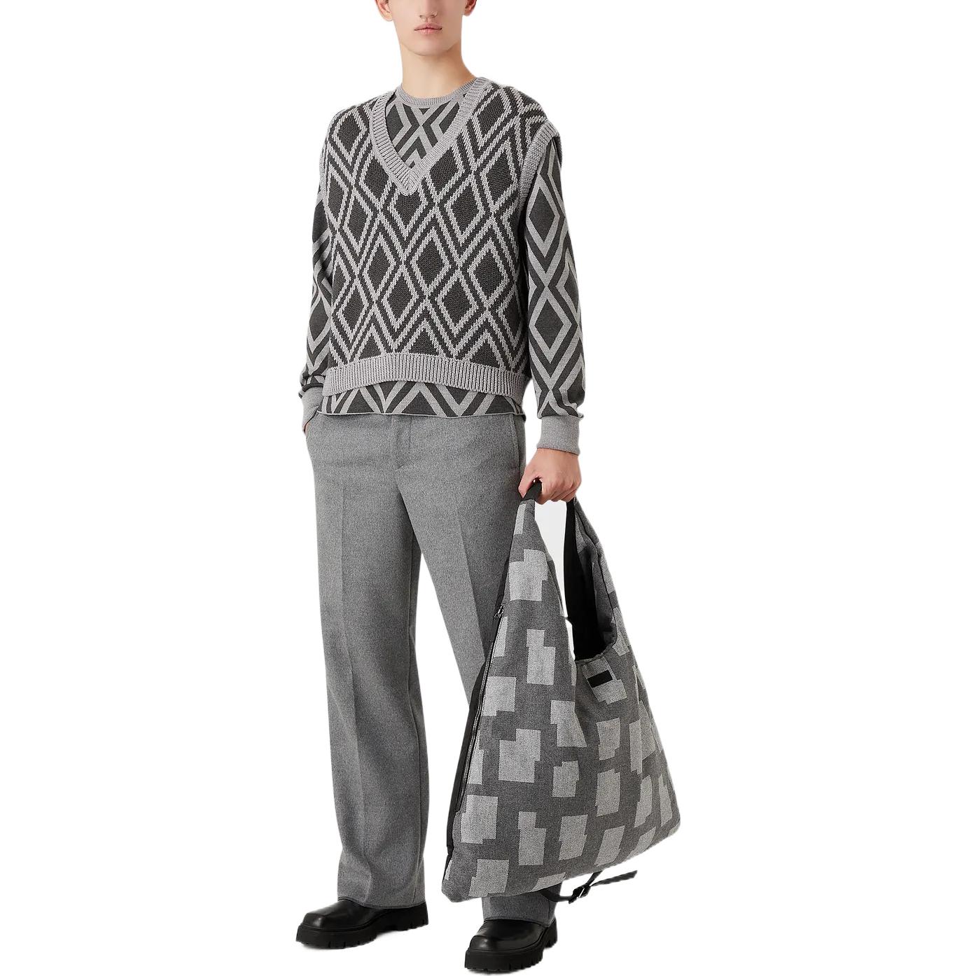 Lookbook EMPORIO ARMANI FW22  Quilted Pattern Long Sleeve Sweater - Multicolor. 6L1MW5-M30Z1-F649