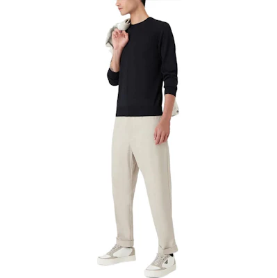 EMPORIO ARMANI FW22 Solid Color Crewneck Knit Sweater - Navy Blue 8N1M421-M67Z1-0922 Lookbook EMPORIO ARMANI FW22 Solid Color Crewneck Knit Sweater - Navy Blue 8N1M421-M67Z1-0922