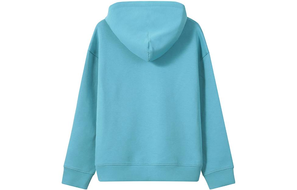 Lookbook 엠포리오 아르마니 FW22 솔리드 로고 스웨트셔츠 라이트 블루. 6L1M84-1JHSZ-0736