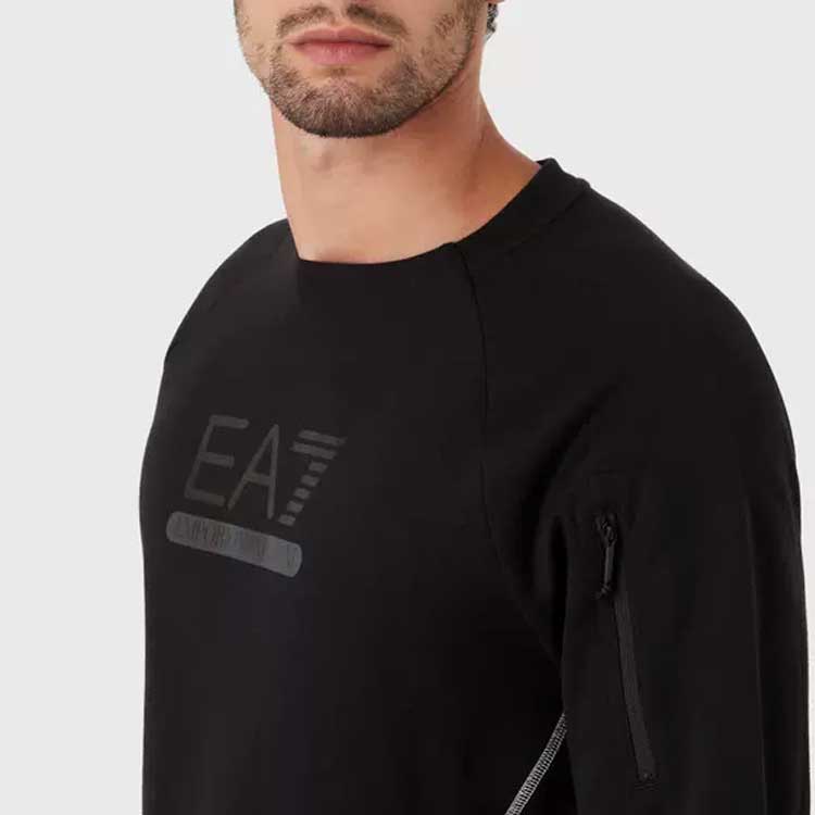 Details for Emporio Armani FW22 黑色徽标印花卫衣 6LPM41-PJANZ-1200