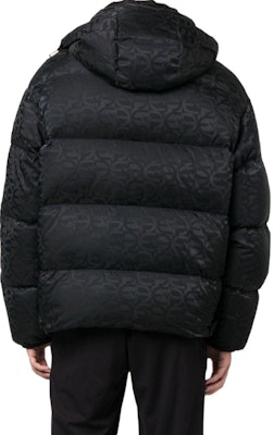Chaqueta Negra EMPORIO ARMANI FW22 Logo Clásico Acolchada Manga Larga 6L1BH21NLLZ0999 Purchase Chaqueta Negra EMPORIO ARMANI FW22 Logo Clásico Acolchada Manga Larga 6L1BH21NLLZ0999