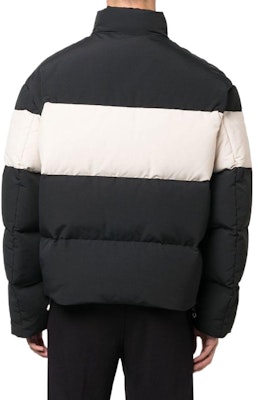 Chaqueta Emporio Armani FW22 Colorblock Logo Acolchada Negra. 6L1BL7-1NKZZ-0920 Shop Chaqueta Emporio Armani FW22 Colorblock Logo Acolchada Negra. 6L1BL7-1NKZZ-0920