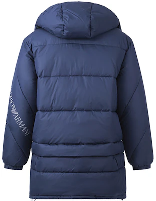 EMPORIO ARMANI FW22 EA7 Jaket Hoodie Cotton Longgar Navy Pria. 6LPK03-PNADZ-1554 Lookbook EMPORIO ARMANI FW22 EA7 Jaket Hoodie Cotton Longgar Navy Pria. 6LPK03-PNADZ-1554