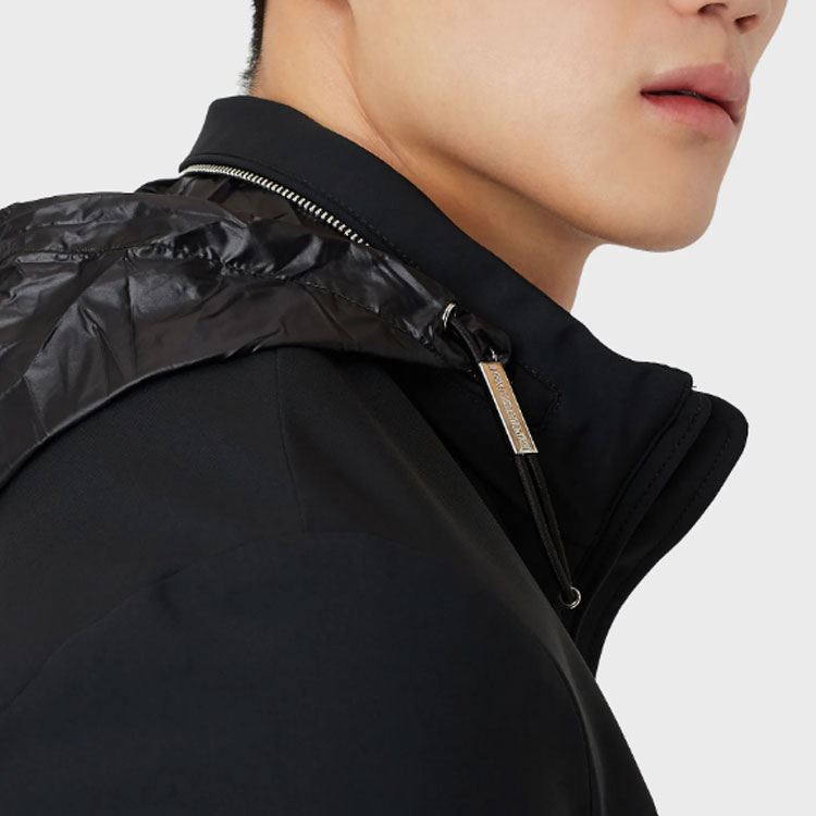 Emporio Armani FW22 Essentials  Black Packable Hooded Jacket. 8N1BD2-1NZAZ-0999 圖 6